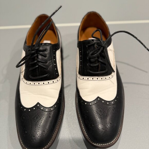 Ferro Aldo Men's Wingtip Oxford Dress Shoes | Classic Brogue & Two-Tone - Picture 5 of 7